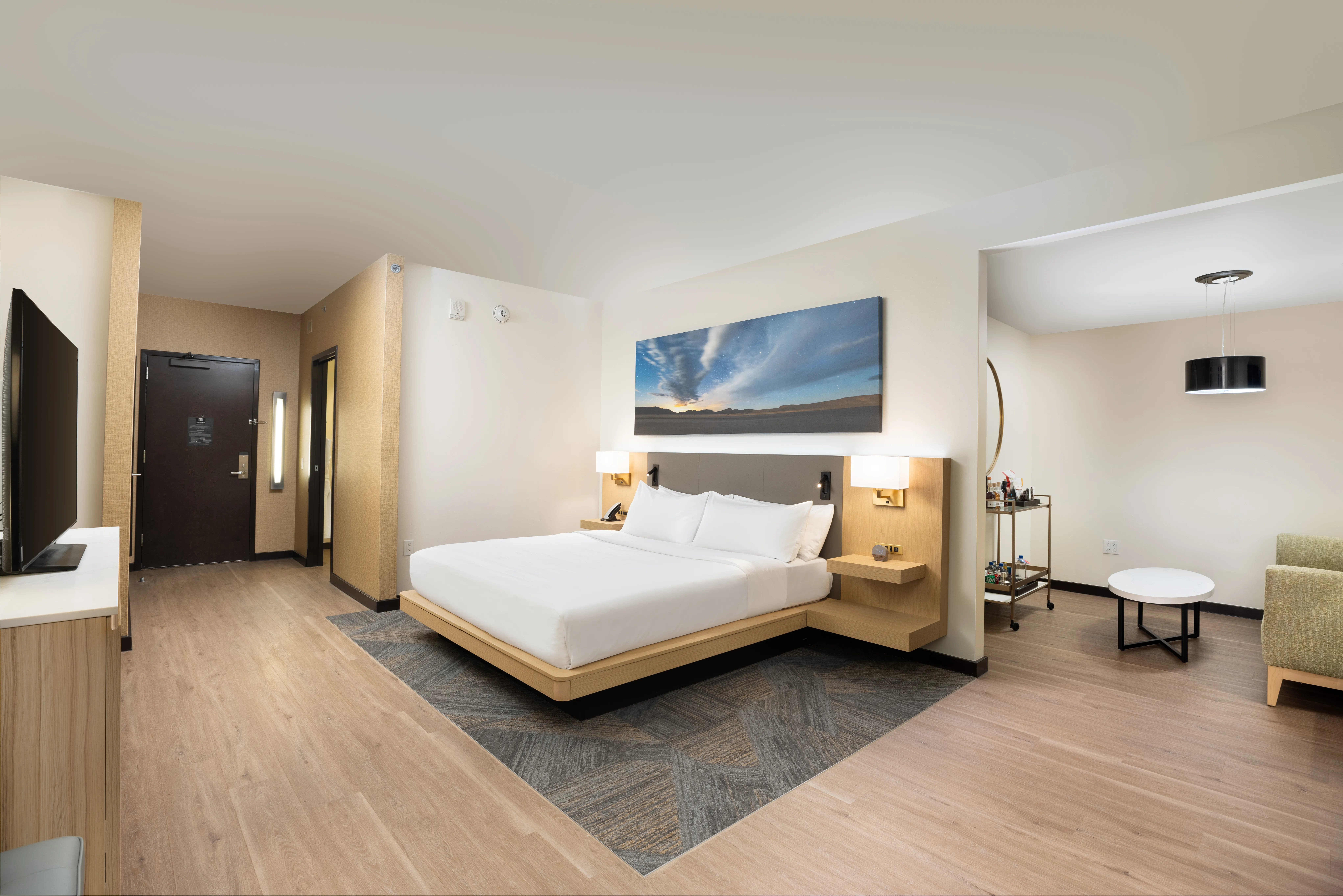 Accessible Deluxe Junior Suite